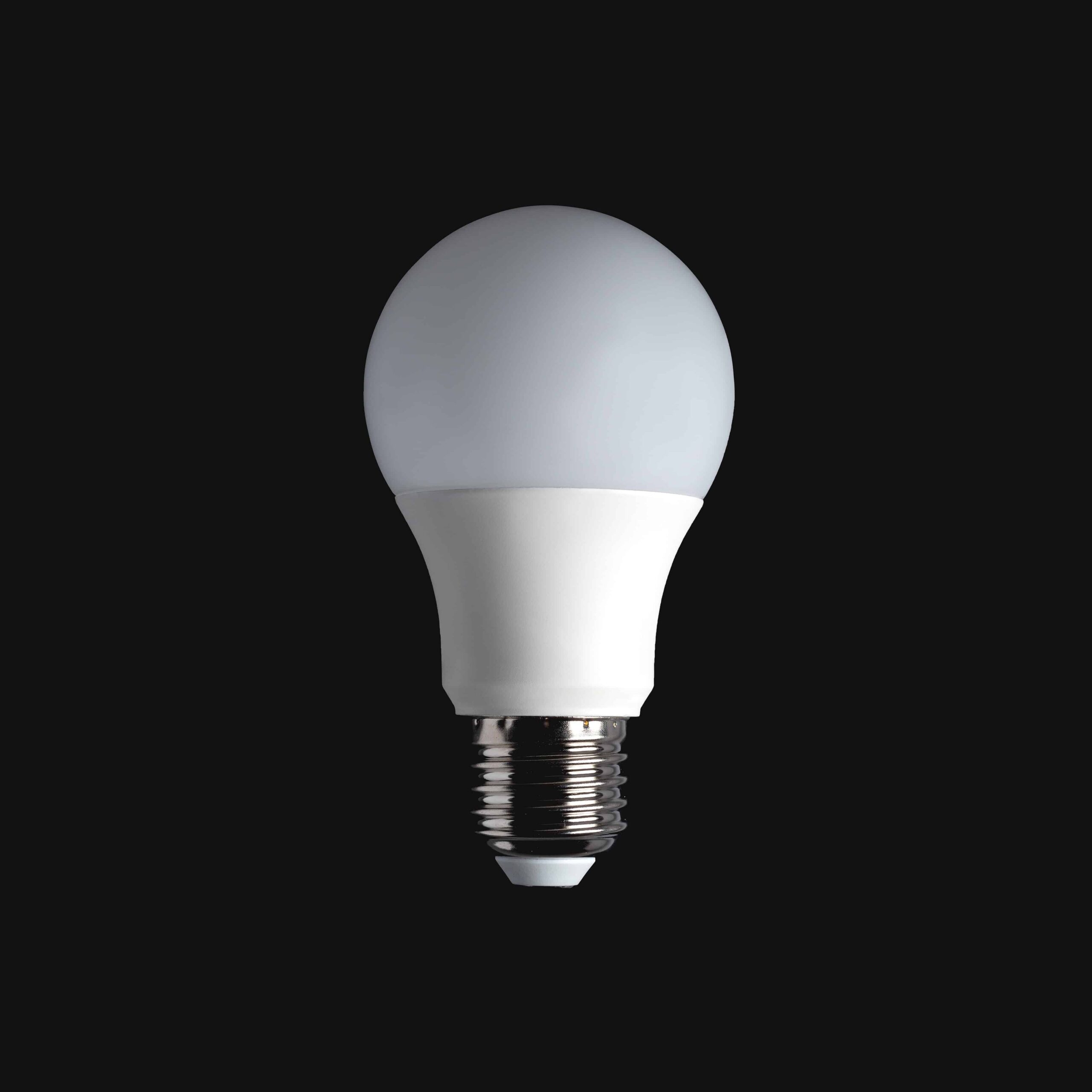 LED dimmable light bulb