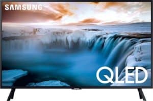 small 32'' 4K Samsung TV Q50R