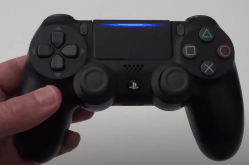 PS4 controller blue light