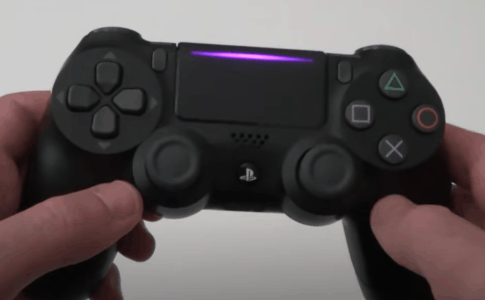 PS4 controller pink light
