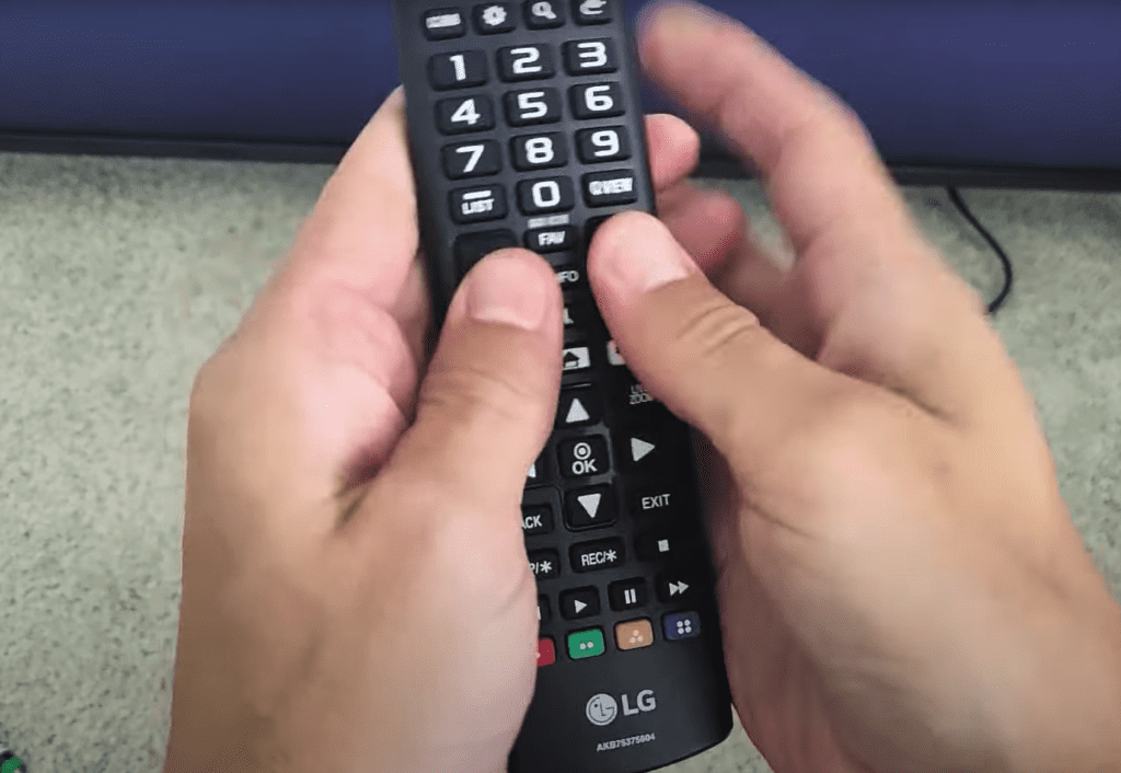 mash buttons on lg TV remote